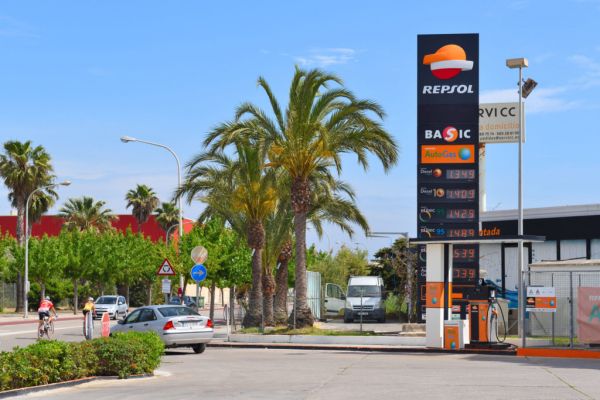 Repsol To Invest €42m In Public Electric Recharging Points