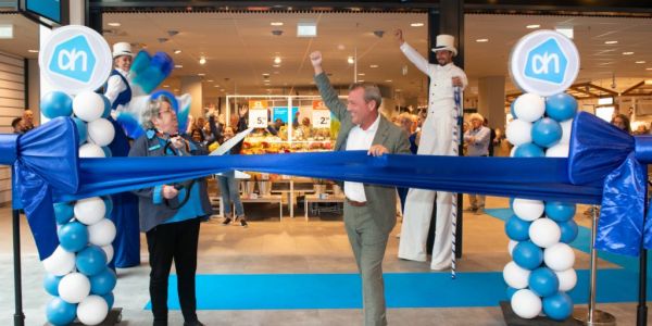 Albert Heijn Opens Renovated Store In The Hague