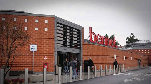 Bennet Opens First Store in Milan, Acquires Two More Stores