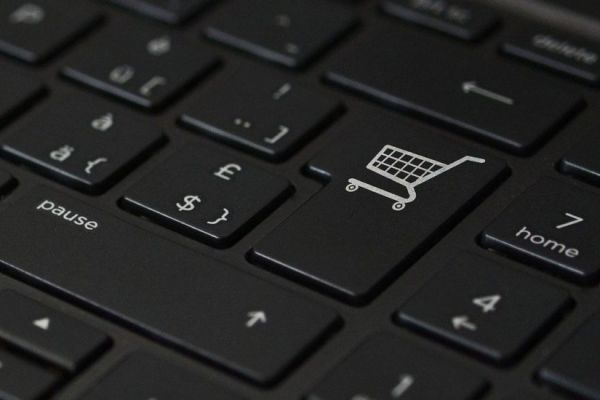 Most Online Purchases 'Still Reliant On Physical Stores', Study Finds