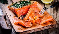 Salmon Farmer Mowi's Q4 Profit Weighed Down By Pandemic
