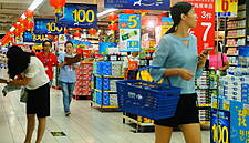 China Moves To Phase Out Single-Use Plastics