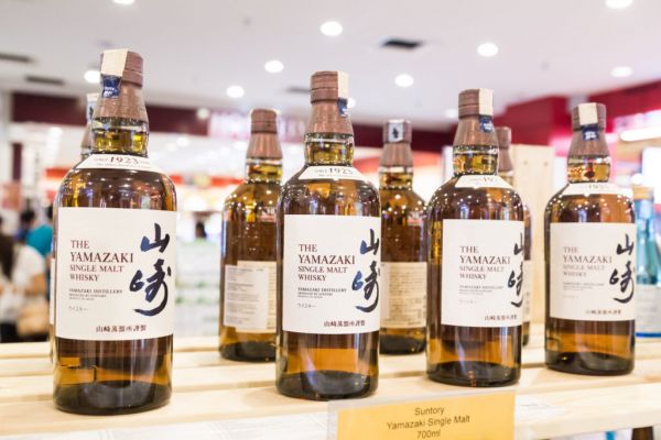 Suntory To Sell Super-Expensive, 55-Year Yamazaki Whisky