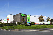 Britain's Asda Sees Sales Rise 5.1% In Christmas Quarter
