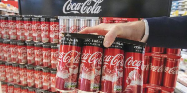 Coca-Cola Beats Revenue Estimates On Easing Pandemic Curbs