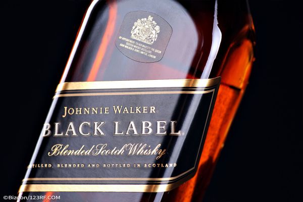 Johnnie Walker Maker Diageo Misses First-Half Sales Estimates