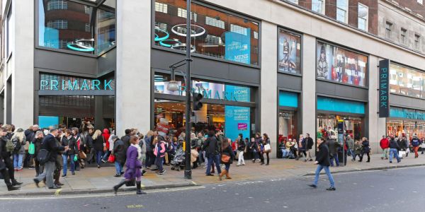 Associated British Foods Says Omicron Dented Primark Shopper Numbers