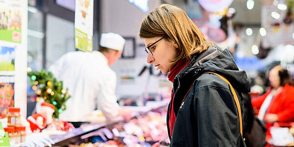 French Cut Spending As Supermarket Prices Soar