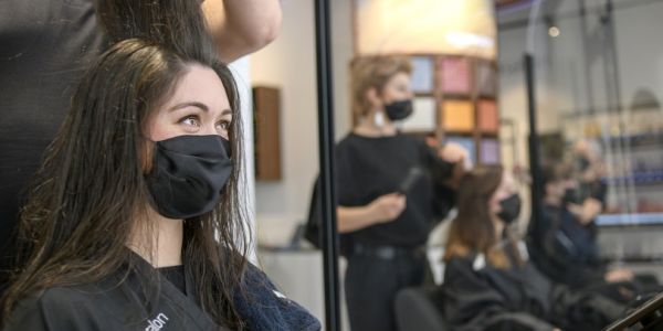 Amazon's New Hair Salon Indicates Its Ability To Embrace More Holistic Opportunities, Says Analyst