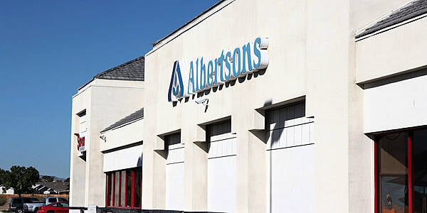 Grocer Albertsons Misses Third-Quarter Sales Estimates