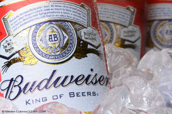 Beer Giant AB InBev Meets Q1 Revenue Forecasts