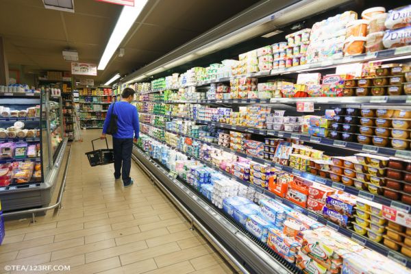 Why Is France Struggling To Lower Supermarket Prices?