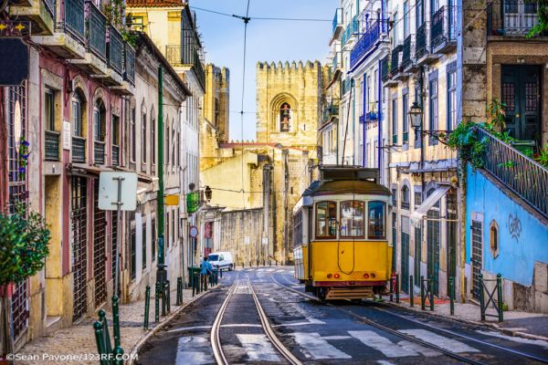 Portuguese Retailers Seek VAT Reduction On Essential Goods