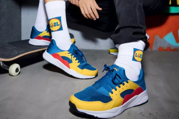 All crazy for Lidl shoes, sold out in Italy: flyer and price - World Today  News