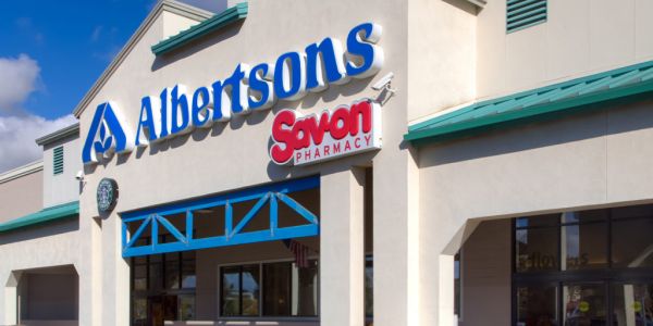 Albertsons Sees Same Store Sales Up 2.9% In Third Quarter