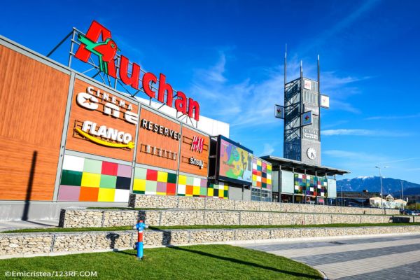 French Retailer Auchan To Open Private-Label Store In Russia