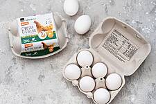 Coop Switzerland Unveils 'Hahn im Glück' Chicken, Eggs