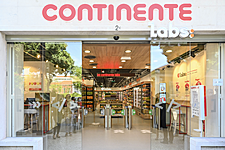 Continente Opens Its First Cashierless Store