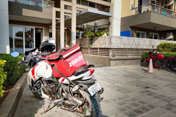 Indian Food Delivery Firm Zomato Sees Losses Rise In Q1