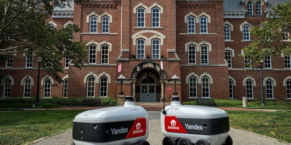 Yandex, Grubhub Launch Automated Food Delivery At US College Campus