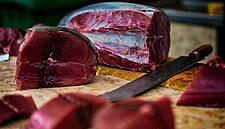 Tuna Goes For $200,000 At Tokyo Market's New Year Auction