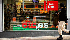 Spain's DIA Narrows 2020 Loss After Reorganisation Programme