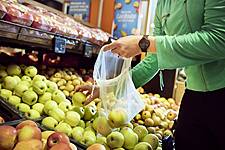 Albert Heijn To Phase Out Plastic Bags For Fruit And Vegetables