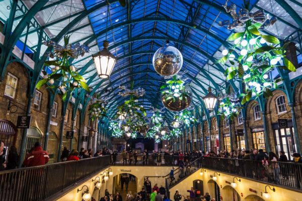 Shopper Confidence Improves In UK In Lead Up To Christmas: IGD