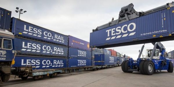 Tesco Turns To Rail To Ensure Christmas Gets Delivered
