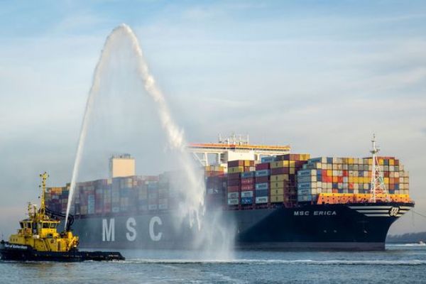 Port Of Rotterdam Expects Container Traffic To Remain High In 2022