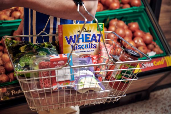 Morrisons Launches 'Price Cut' Campaign