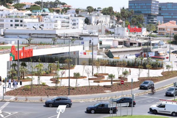 Auchan Retail Portugal Invests €40m To Upgrade Cascais Hypermarket