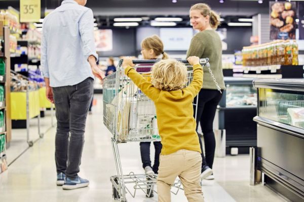 Salling Group Introduces Price Caps On Basic Goods In Netto, Bilka, and Føtex