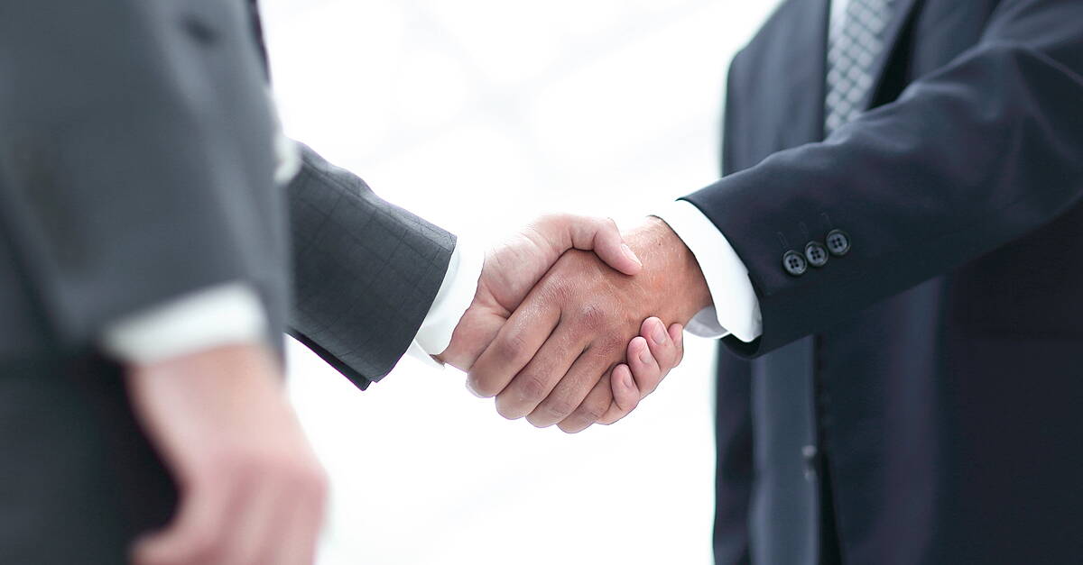 Food And Beverage M&A Activity 'Surges' In UK - Vimarsana News