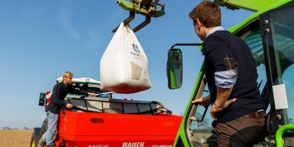 German Fertiliser Demand, Imports Drop As Prices Soar