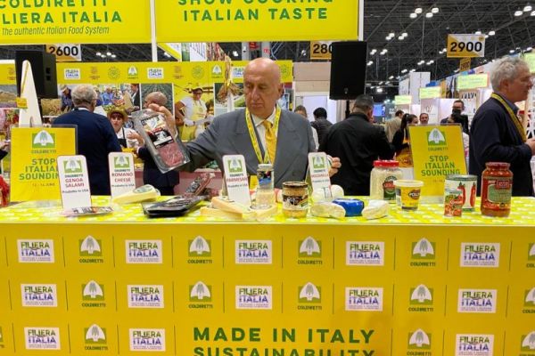 Global Turnover Of Counterfeit ‘Italian’ Food Reaches €120bn