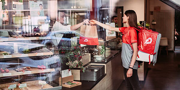 Delivery Hero Expecting 2022 Revenue Growth As Investments Pay Off