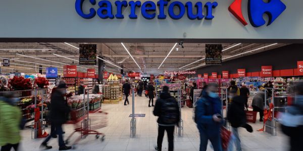 Carrefour Polska To Shutter Galeria Alkoholi Stores