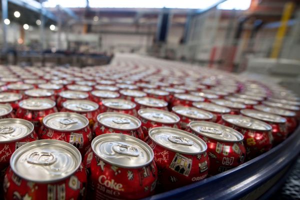 Coca Cola HBC Scraps Annual Forecast, Halts Kyiv Production
