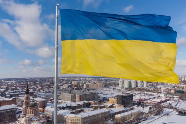 Ukrainian Retailers Association Calls For 'Closed Skies' Amid Conflict Escalation