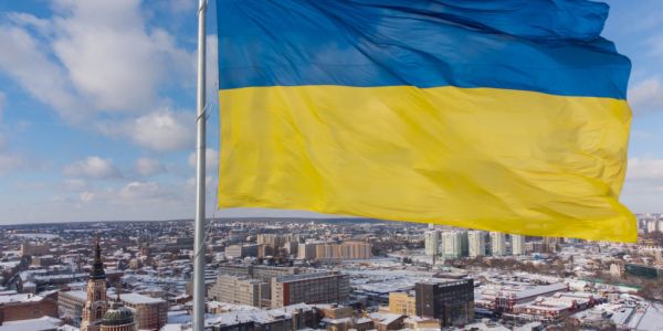 Ukrainian Retailers Association Calls For 'Closed Skies' Amid Conflict Escalation