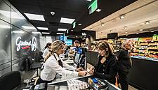Decò Opens First Gourmet Store In Sicily