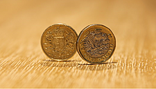 Iceland Continues To Accept 'Round Pound' Until End Of 2017