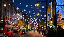 U.K. Retail Sales Go Cold As Christmas Shopping Season Nears