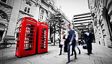 UK Sees Deepest Decline In Retail Footfall Since Early 2014