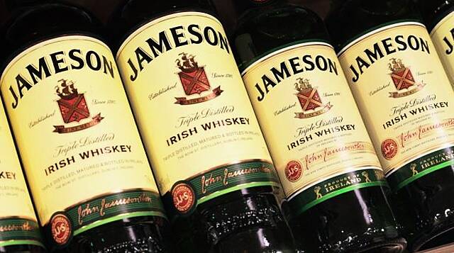 Pernod Ricard Sees Profit Growth At Top End Of Expectations
