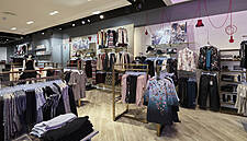 Sainsbury's And Oasis Team Up For In-Store Partnership