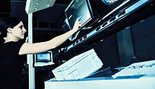 KNAPP Presents New Work Station Pick-It-Easy Evo At LogiMAT