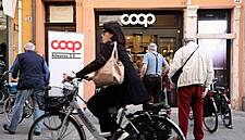 Slow Hypermarket Sales Drag Down Italian Retailer Coop Alleanza 3.0
