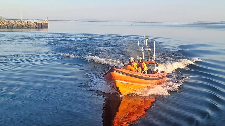 Galway RNLI involved in rescue of two walkers cut off by incoming tide